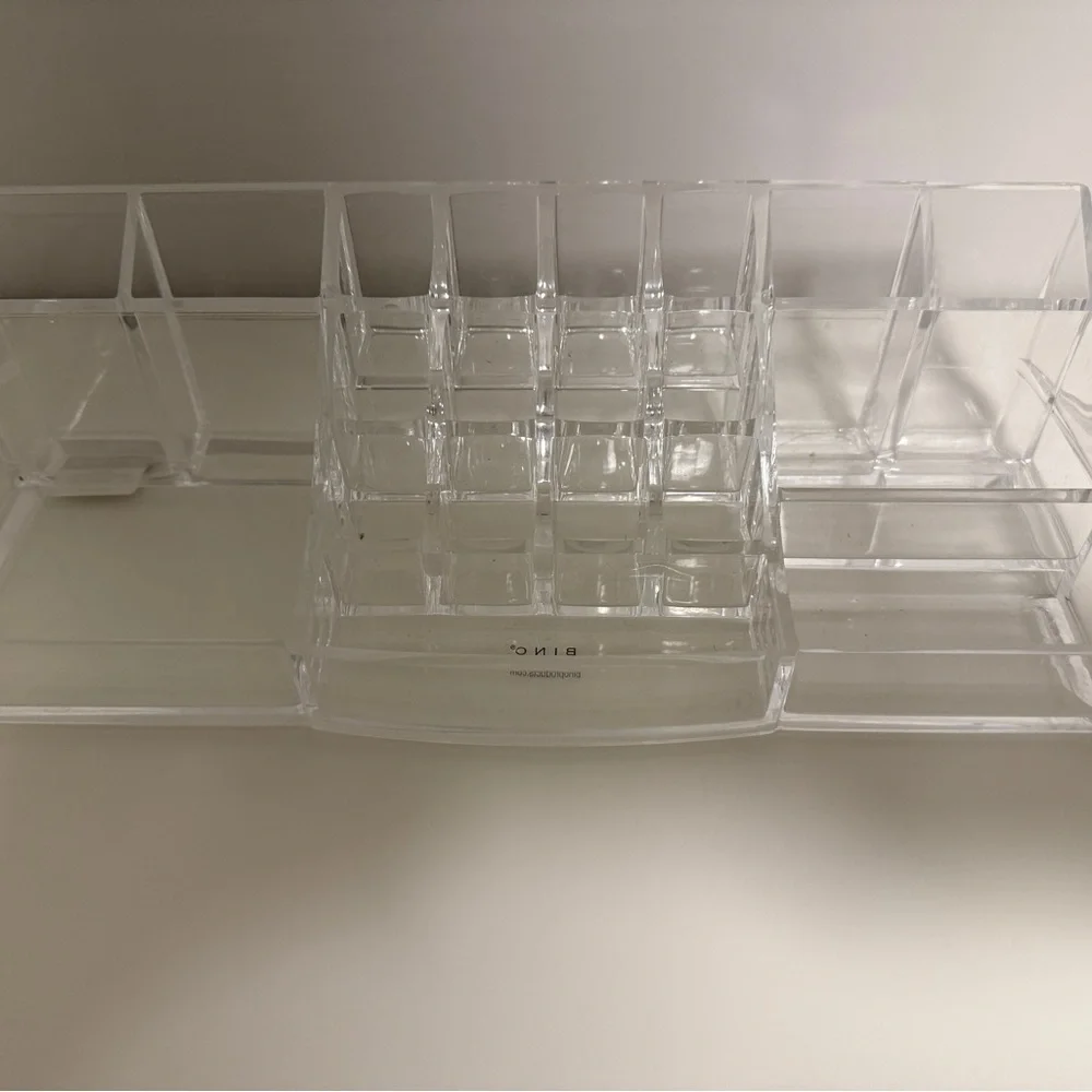 Clear Acrylic Organizer lipstick holder